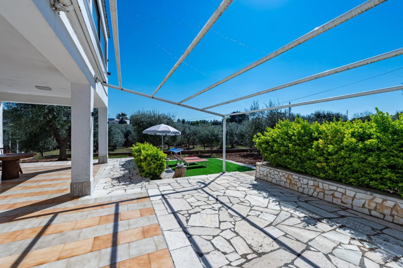 Villa Amorina Ostuni Buitenkant foto